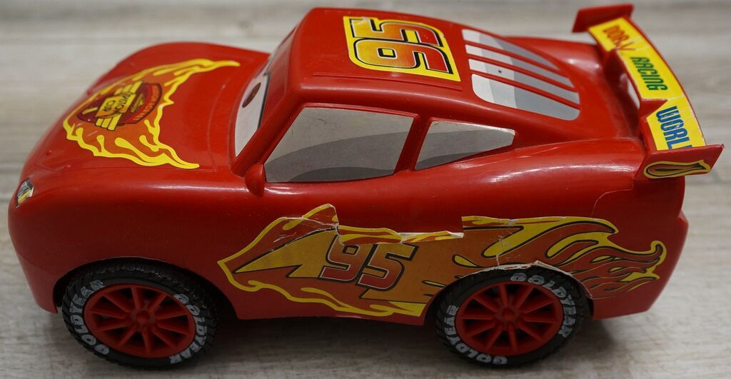 Oyuncaq maşın Lightning McQueen Lightning McQueen 7390U model oyuncaq — Oyuncaq nəqliyyatı, Bakı (2)
