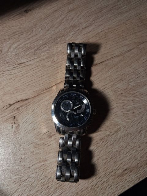 Citizen Eco-Drive Calibre 8700 kişi qol saatı - Model: Citizen — 270 ₼ · Bakı · Qol saatları Citizen Eco-Drive Calibre 8700 kişi qol saatı - Model: Citizen — Bakı