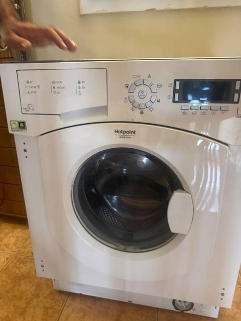 Mebel ici kimide istifade olunur.3ildi alinib.usta yaninda olmuyub — 150 ₼ · Bakı · Məişət malları Mebel ici kimide istifade olunur.3ildi alinib.usta yaninda olmuyub — Bakı