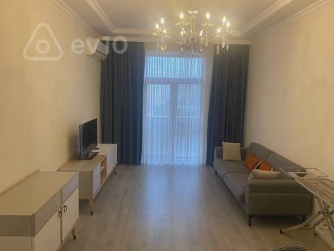 2 otaqlı mənzil, 76 m², Qara Qarayev pr — kirayə — Bakı