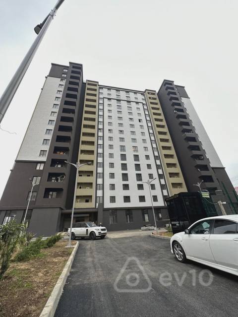 4 otaqlı mənzil, 190 m², Sənan Kərimov — Real Əmlak — Пәтер