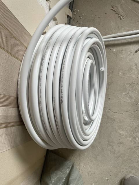 Pex-al-pex kompozit boru rulonu - Material: çoxqatlı Pex-al-pex — 2 ₼ · Bakı · Santexnika istehlak materialları Pex-al-pex kompozit boru rulonu - Material: çoxqatlı Pex-al-pex — Bakı
