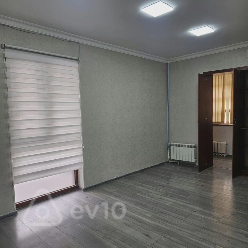 Ofis, 85 m², Xocalı prospekti — kirayə — Ofis, Bakı (6)