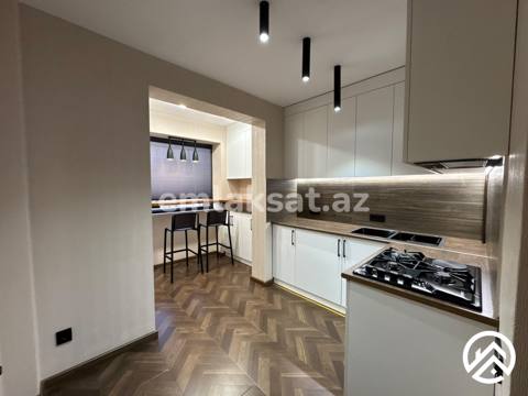 Satılır 2 otaq köhnə tikili 60 m², Əhmədli metrosu — Bakı