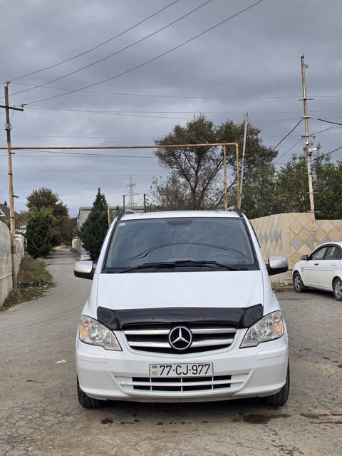 Mercedes-Benz Vito: 2.2 l 2011 il Van/Minivan — Saray