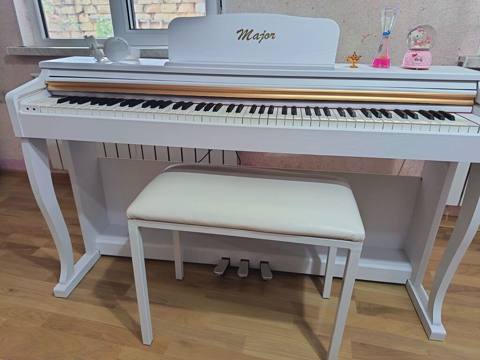 Pianino. elektron. 1200azn. ideal veziyyetde. unvan abseron — 1 200 ₼ · Bakı · Pianino və digər klaviş alətləri Pianino. elektron. 1200azn. ideal veziyyetde. unvan abseron — Bakı