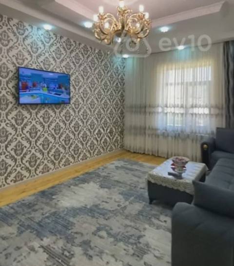 4 otaqlı həyət evi, 120 m², 28 may küç — kirayə — 700 ₼ · Bakı · Ev, villa 4 otaqlı həyət evi, 120 m², 28 may küç — kirayə — Bakı