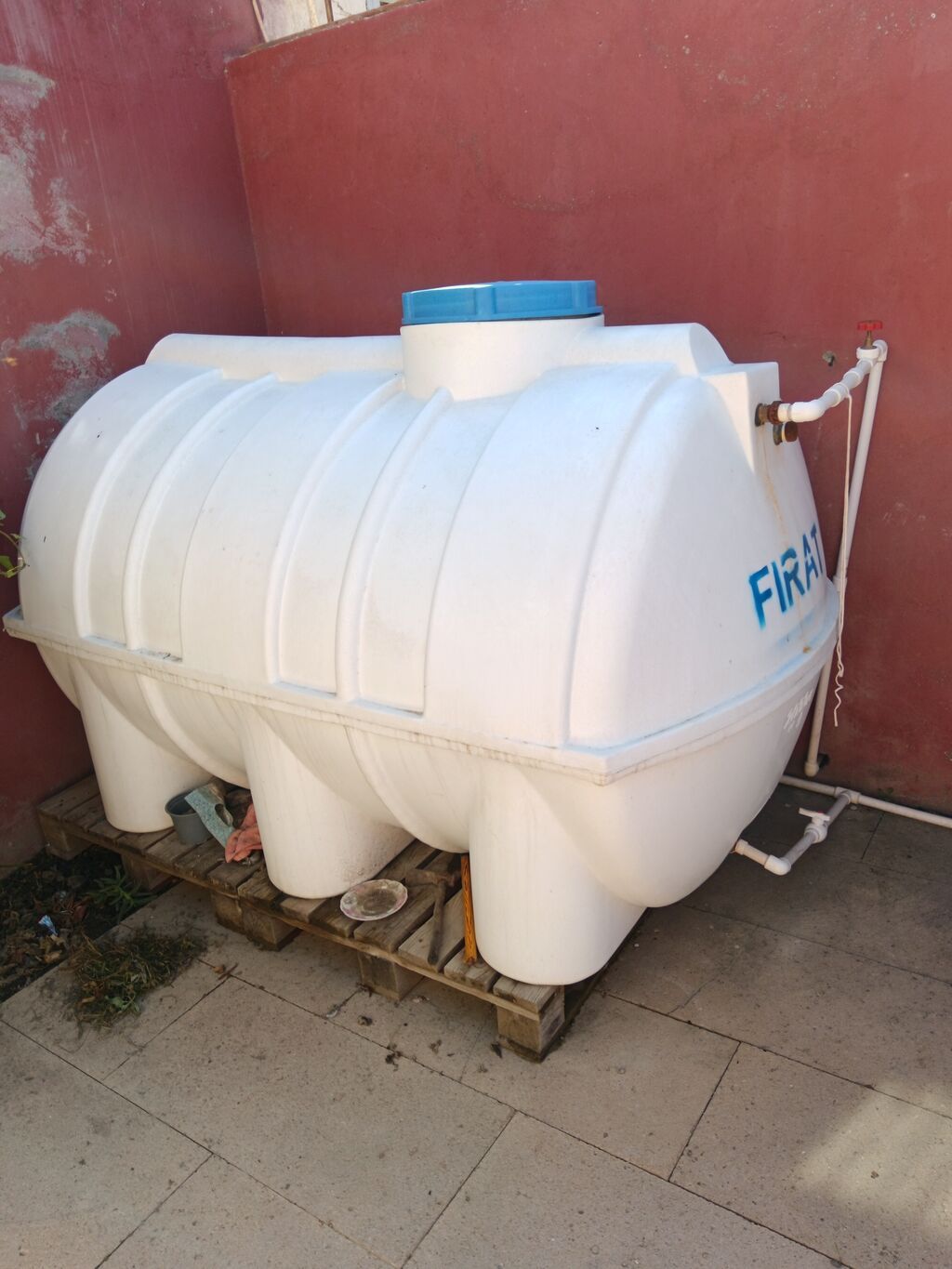 Bak, Plastik, 2000 l l, İşlənmiş — Su çənləri, kanisterləri, bochkalar, Bakı