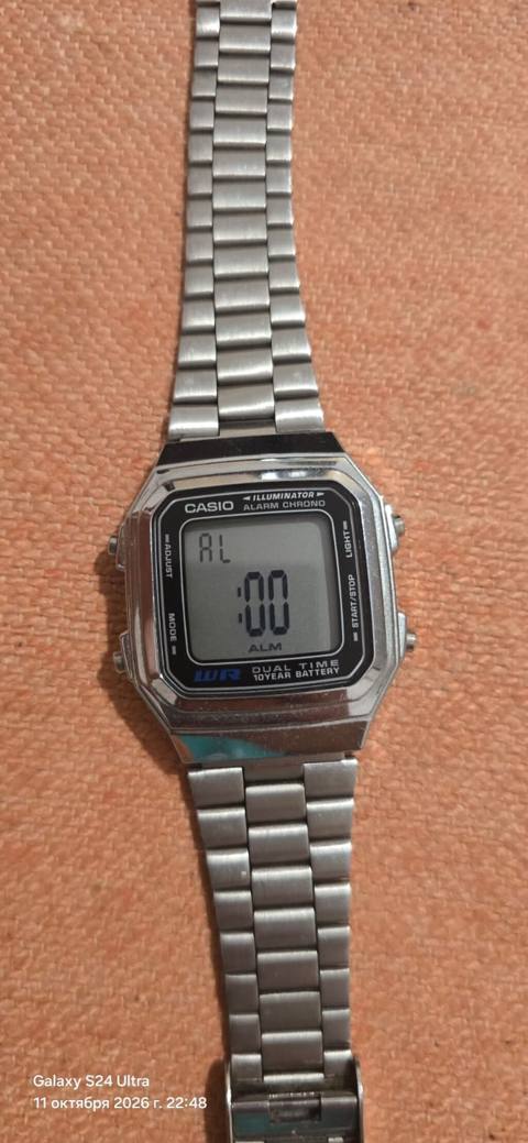 Casio rəqəmsal qol saatı – klassik retro dizayn Xüsusiyyətlər — 35 ₼ · Baku · Qol saatları Casio rəqəmsal qol saatı – klassik retro dizayn Xüsusiyyətlər — Baku