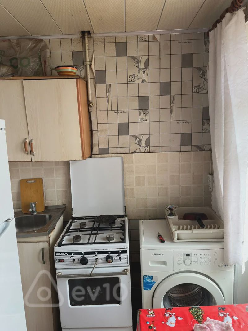 For rent: 1-room apartment (old building), 60 m² — Mənzil, Bakı (7)