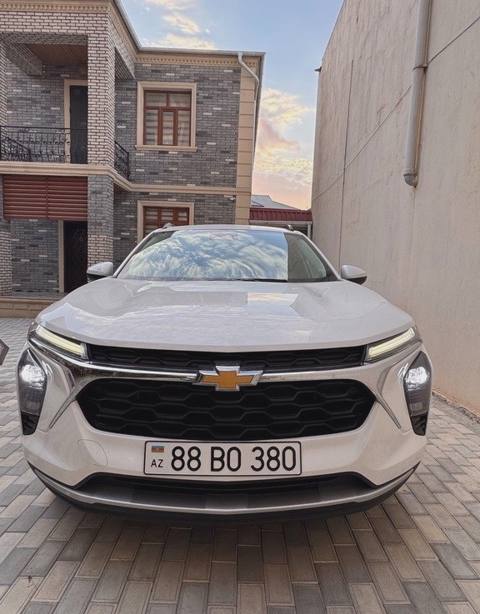 Chevrolet Trax, 2024 il, 47000 km, 1.2 L — 28 800 ₼ · Baku, Nərimanov · Avtomobillər Chevrolet Trax, 2024 il, 47000 km, 1.2 L — Baku