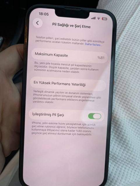 IPhone 13, 128 GB, Qara, Simsiz şarj — 550 ₼ · Sumqayıt · Apple iPhone IPhone 13, 128 GB, Qara, Simsiz şarj — Sumqayıt
