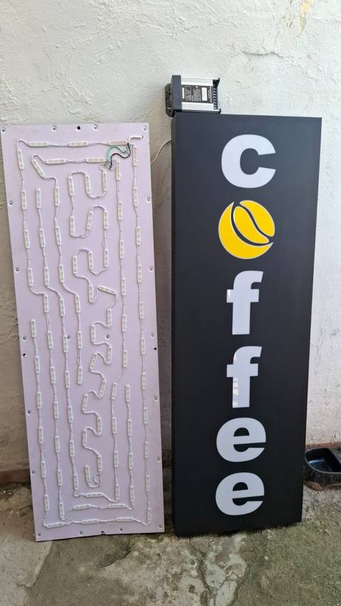 Cofe reklam lovhesi 2 ededdir birinin reklami yoxdu Isiqlari qalib — Digah