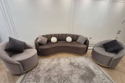 divan Desti yenidi 2 mine Alinib 1000 manata satılır Elmelr AFA 8116 — 1 000 ₼ · Bakı · Mebel divan Desti yenidi 2 mine Alinib 1000 manata satılır Elmelr AFA 8116 — Bakı