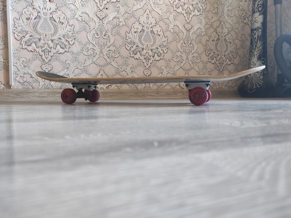 Skateboard – klassik gücləndirilmiş taxta və alüminium treklər — Skeytbordlar, Masazır (2)