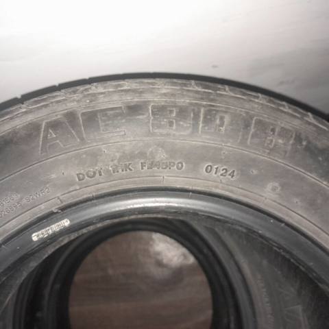 14lük teker 185/65 R13 işlenmiş. nissan notdan cıxıb maşın satdiqim — Баку