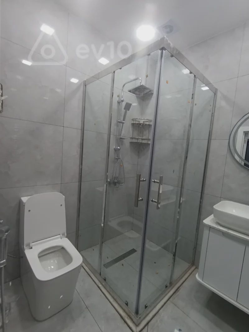 For sale: 2-room apartment (old building), 36 m² — Mənzil, Bakı (5)