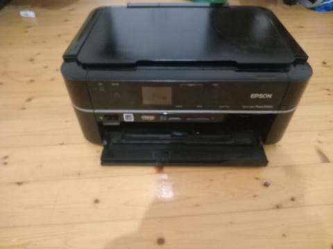 Epson Stylus Photo PX650 çoxfunksiyalı cihaz - Funksiyalar: rəngli — 180 ₼ · Saray · Printerləri Epson Stylus Photo PX650 çoxfunksiyalı cihaz - Funksiyalar: rəngli — Saray