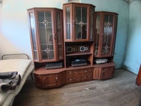 Klassik üslubda çoxfunksiyalı qonaq otağı divar mebeli - Material — Saray