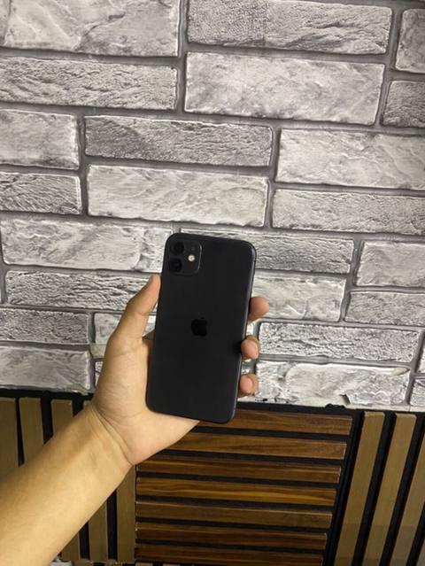 IPhone 11, Qara, Face ID — Bakı