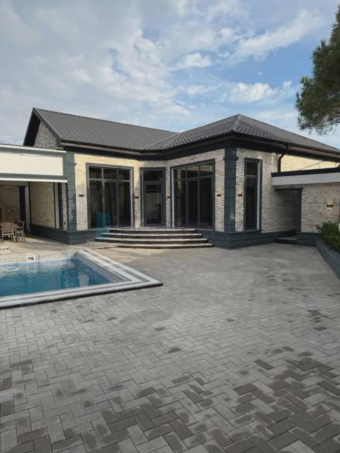 Satılır: 4 Otaq, Bağlar, Xəzər r., Şüvəlan q., 120.00 m² — 255 000 ₼ · Шувелян · Torpaq Satılır: 4 Otaq, Bağlar, Xəzər r., Şüvəlan q., 120.00 m² — Шувелян