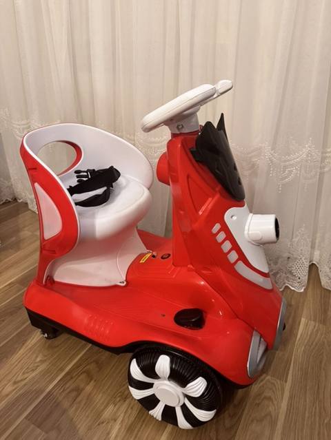 Uşaq üçün elektrikli ride-on skuter - Rəng: qırmızı/ağ — 160 ₼ · Baku · Uşaq avtomobilləri Uşaq üçün elektrikli ride-on skuter - Rəng: qırmızı/ağ — Baku