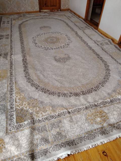 Xalça Dekorativ — 300 ₼ · Khirdalan · Xalılar Xalça Dekorativ — Khirdalan