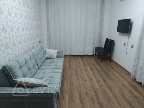 2 otaqlı mənzil, 60 m², Ramiz Qənbərov — kirayə — Fidan — Квартира