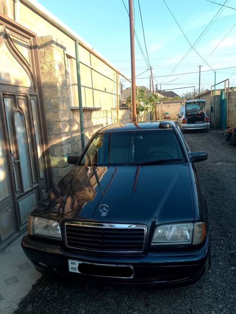 Mercedes-Benz C-Class: 1.8 l 1999 il Sedan — Bakı