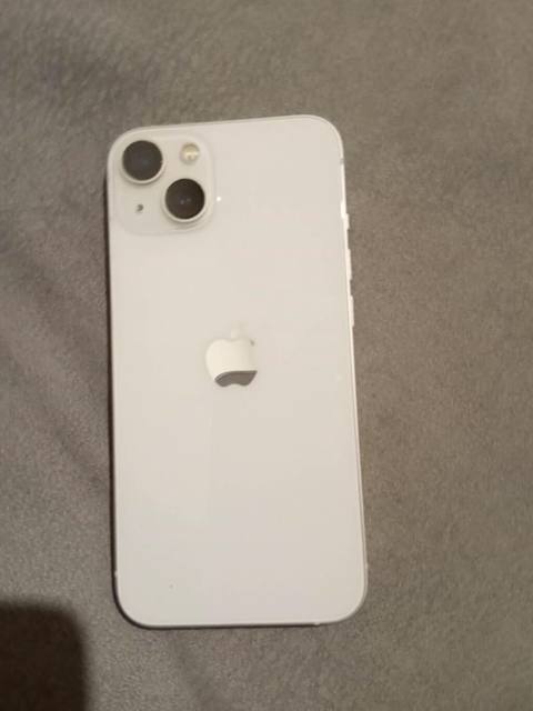 IPhone 13, 128 GB, Ağ, Barmaq izi, Face ID — 700 ₼ · Bakı · Apple iPhone IPhone 13, 128 GB, Ağ, Barmaq izi, Face ID — Bakı
