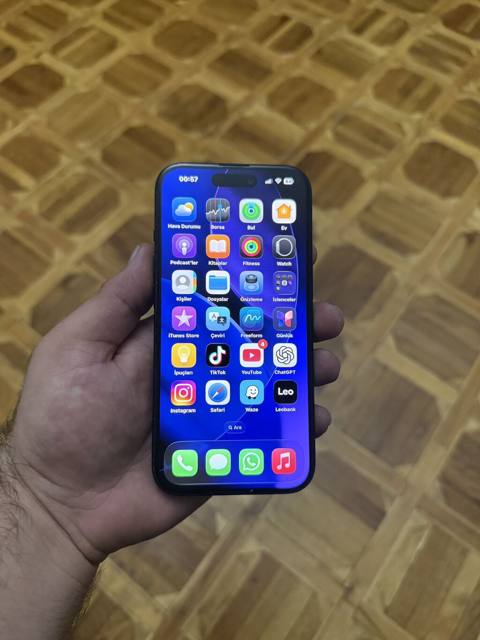 IPhone 15, 256 GB, Jet Black, Simsiz şarj, Sənədlərlə — 790 ₼ · Bakı · Apple iPhone IPhone 15, 256 GB, Jet Black, Simsiz şarj, Sənədlərlə — Bakı