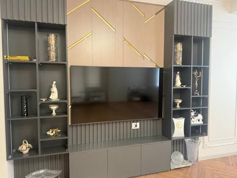 Mebel TV stendi və vitrinqarnitur - Üslub: müasir, minimal xətlərlə — 550 ₼ · Bakı · Televizor altlıqları və standlar Mebel TV stendi və vitrinqarnitur - Üslub: müasir, minimal xətlərlə — Bakı