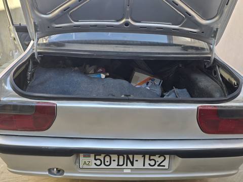 Renault 9 1.3 l 1997 il 453883 km Sedan — Qobu