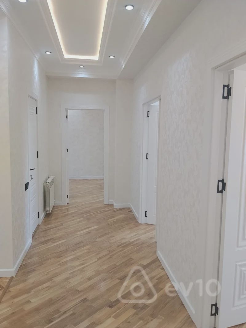 For sale: 2-room apartment (new building), 100 m² — Mənzil, Bakı (5)