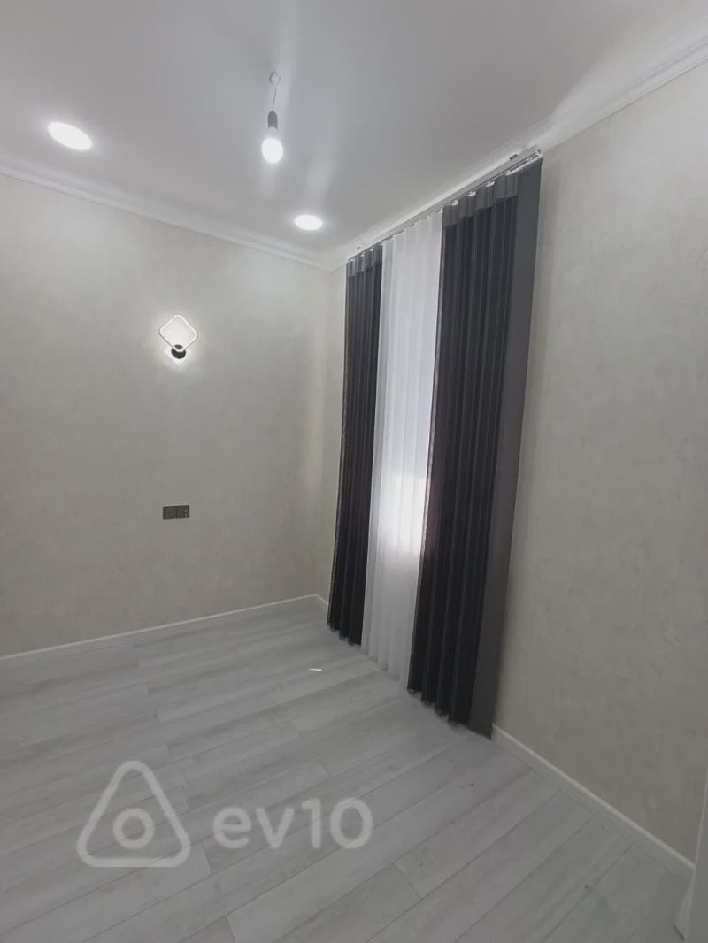 For sale: 2-room apartment (old building), 36 m² — Mənzil, Bakı (7)