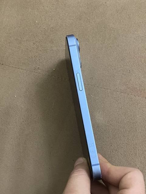 IPhone 14, Mavi, Qırıq — 480 ₼ · Xırdalan · Apple iPhone IPhone 14, Mavi, Qırıq — Xırdalan