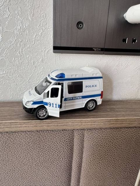 Uşaq oyuncağı – Polis mikroavtobusu (Cıty Patrol, 911) - Model: Polis — 7 ₼ · Masazır · Oyuncaq nəqliyyatı Uşaq oyuncağı – Polis mikroavtobusu (Cıty Patrol, 911) - Model: Polis — Masazır