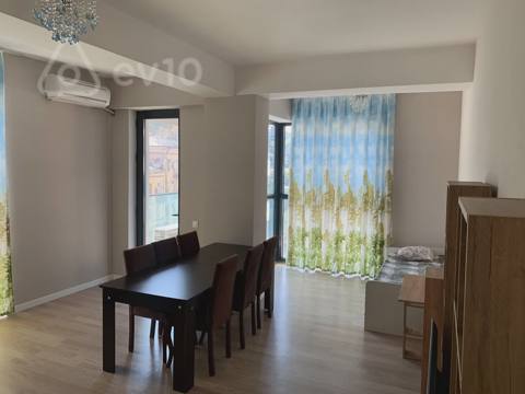 2 otaqlı mənzil, 83 m², Xanlar küçəsi — kirayə — 1 100 ₼ · Bakı · Mənzil 2 otaqlı mənzil, 83 m², Xanlar küçəsi — kirayə — Bakı