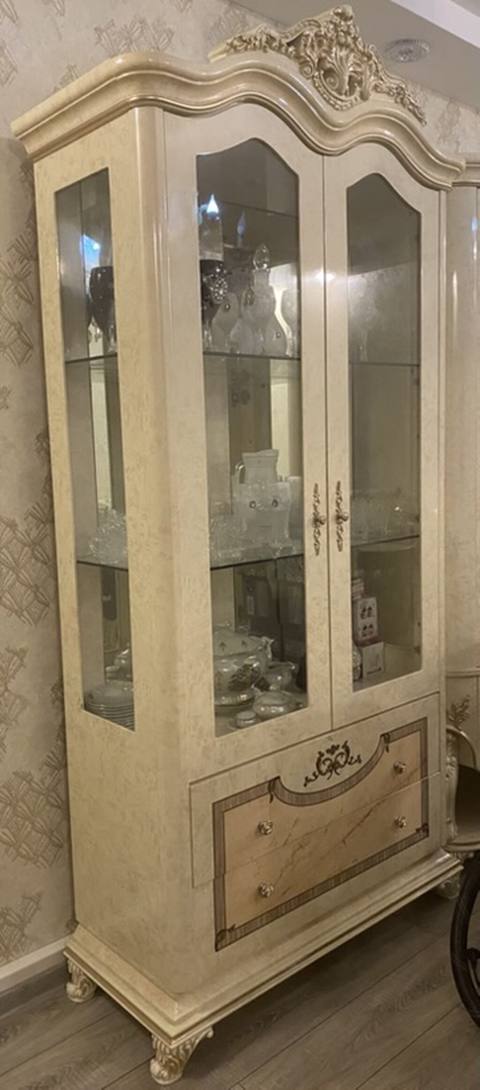 satılır Azərbaycan istehsalı, çox möhkəm və keyfiyyətli — Баку