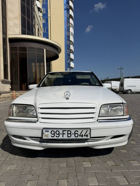 Mercedes-Benz C 230: 2.3 l 1999 il Sedan — 11 400 ₼ · Bakı · Avtomobillər Mercedes-Benz C 230: 2.3 l 1999 il Sedan — Bakı