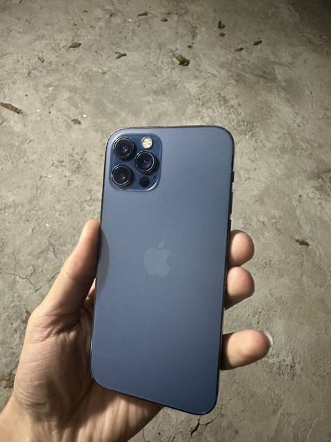IPhone 12 Pro, 128 GB — 370 ₼ · Гянджа · Apple iPhone IPhone 12 Pro, 128 GB — Гянджа