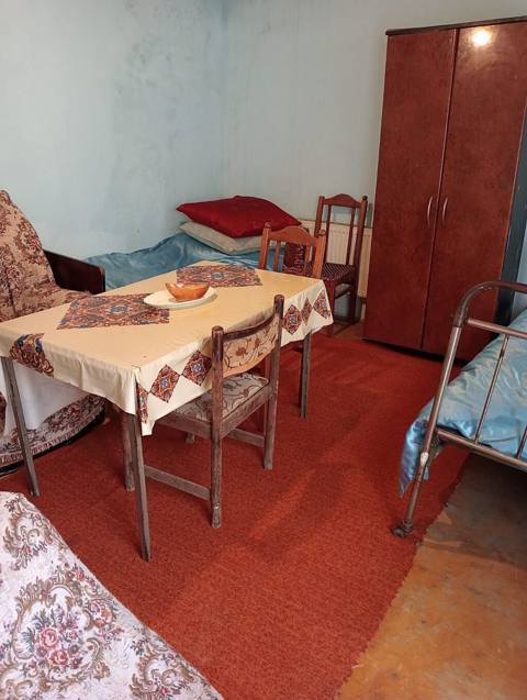 1 otaqlı ev kirayə verilir Zabrat 2 Araz mini marketin yaxınlığında — 180 ₼ · Bakı · Mənzil 1 otaqlı ev kirayə verilir Zabrat 2 Araz mini marketin yaxınlığında — Bakı