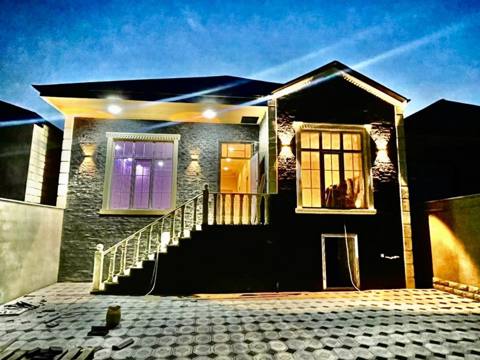 Həyət evi, Saray qəs — 87 000 ₼ · Баку · Ev, villa Həyət evi, Saray qəs — Баку