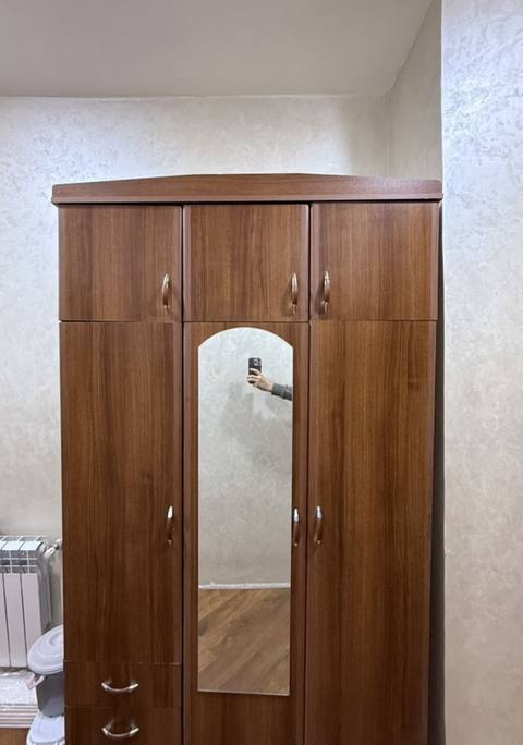 satılır yenisi alınıb evdən çıxmalıdı — Баку