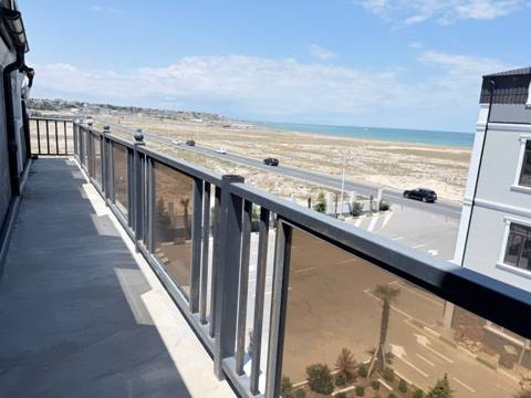 Satılır: 2 otaqlı mənzil, 88 m², 4/4 mərtəbə — Pirşağı yolu Abşeron Marinanın qarşısı — უძრავი ქონება