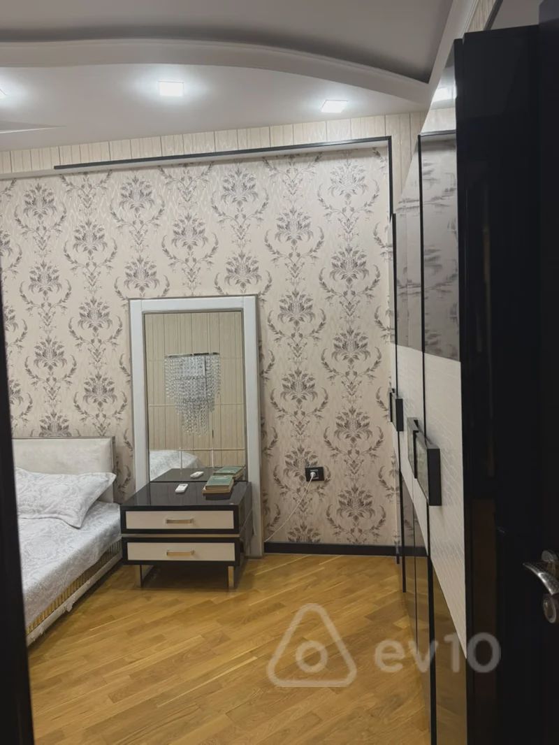 For rent: 2-room apartment (new building), 105 m² — Mənzil, Bakı (11)