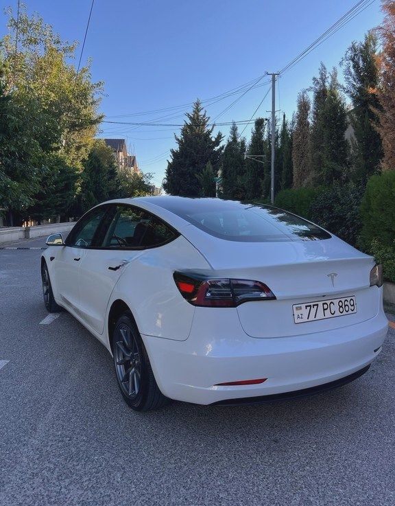 Tesla Model 3, 2023 il, 7800 km, 60 L 77-PC-869 — Avtomobillər, Bakı (3)