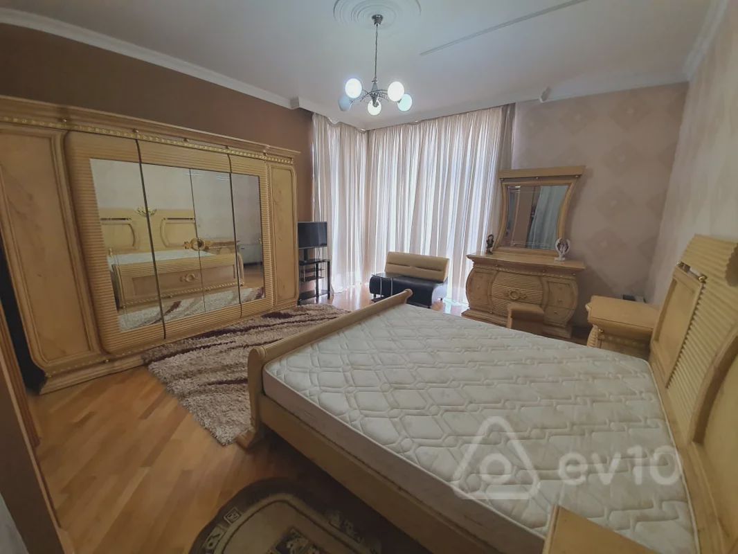 For sale: 3-room apartment (new building), 141 m² — Mənzil, Bakı (9)