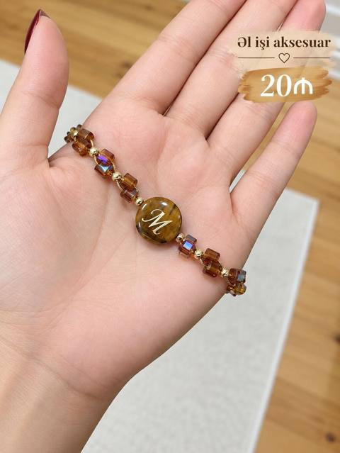 Əl işi aksesuar – fərdi hərfli qolbaq - Material: şüşə/kristal — 20 ₼ · Масазыр · Bileziklər Əl işi aksesuar – fərdi hərfli qolbaq - Material: şüşə/kristal — Масазыр