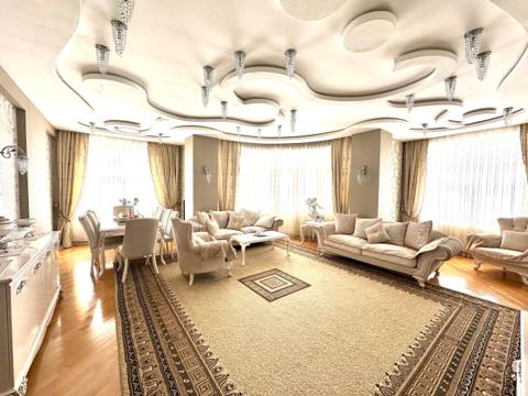 Satılır: 3 otaqlı mənzil, 215 m², 10/16 mərtəbə — Abbasqulu Ağa Bakıxanov prospekti — 470 000 ₼ · Баку · Mənzil Satılır: 3 otaqlı mənzil, 215 m², 10/16 mərtəbə — Abbasqulu Ağa Bakıxanov prospekti — Баку